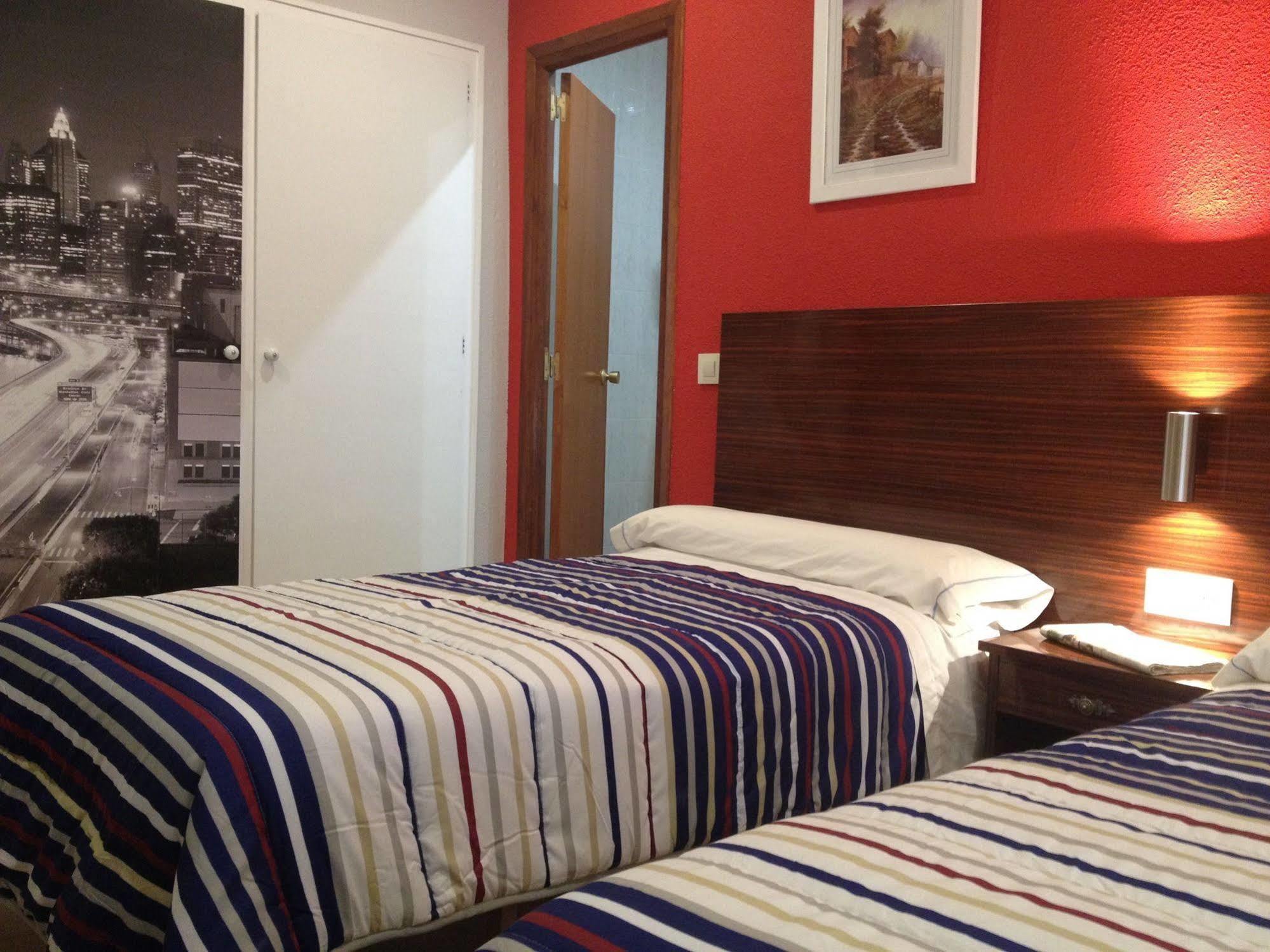 Hotel Marrodan Arnedillo Buitenkant foto